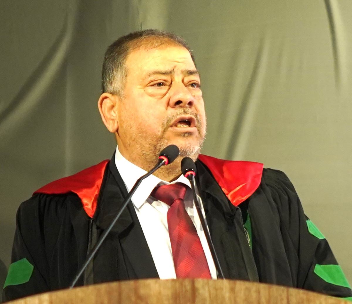 الأستاذ خالد الشلعوط