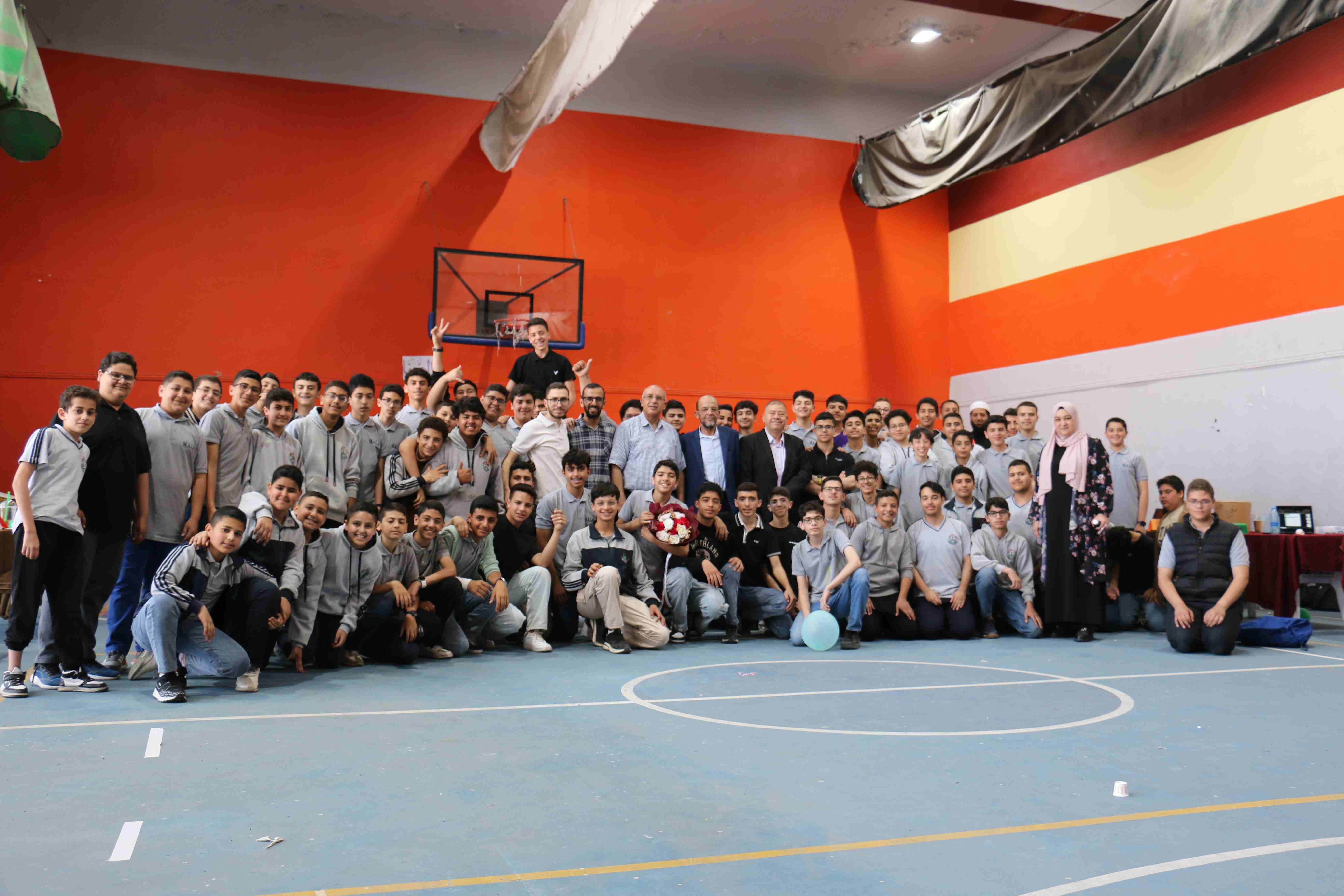 اليوم العلمي